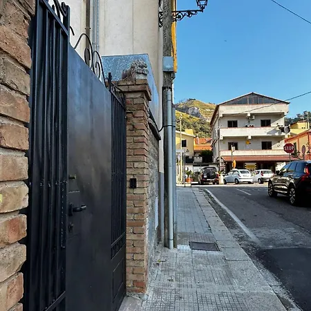 Guest house Casa Del Corso Parghelia